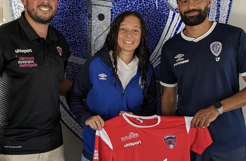 EMMY TECHER SIGNE AU CLERMONT-FOOT